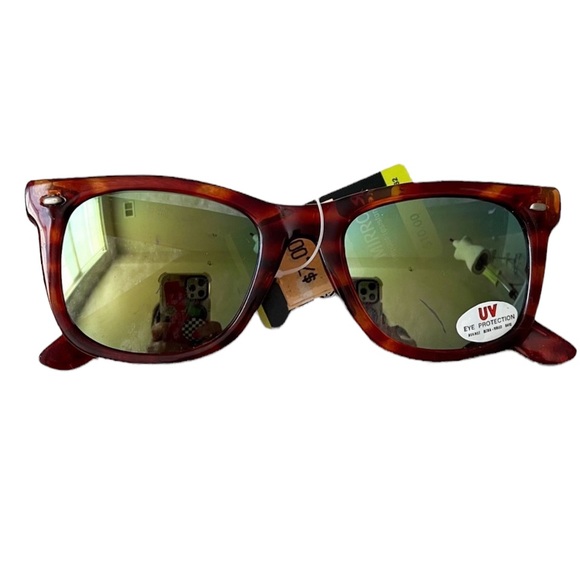 Vintage Deadstock Foster Grant Wayfarer Sunglasses - Picture 1 of 6